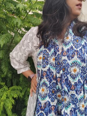 BLUE SHADED IKAT PRINT KANTHA STOLE