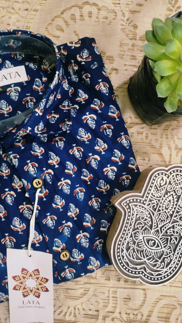 Dark Blue Base With Red Buti Hand-Print Cotton Shirt (3)