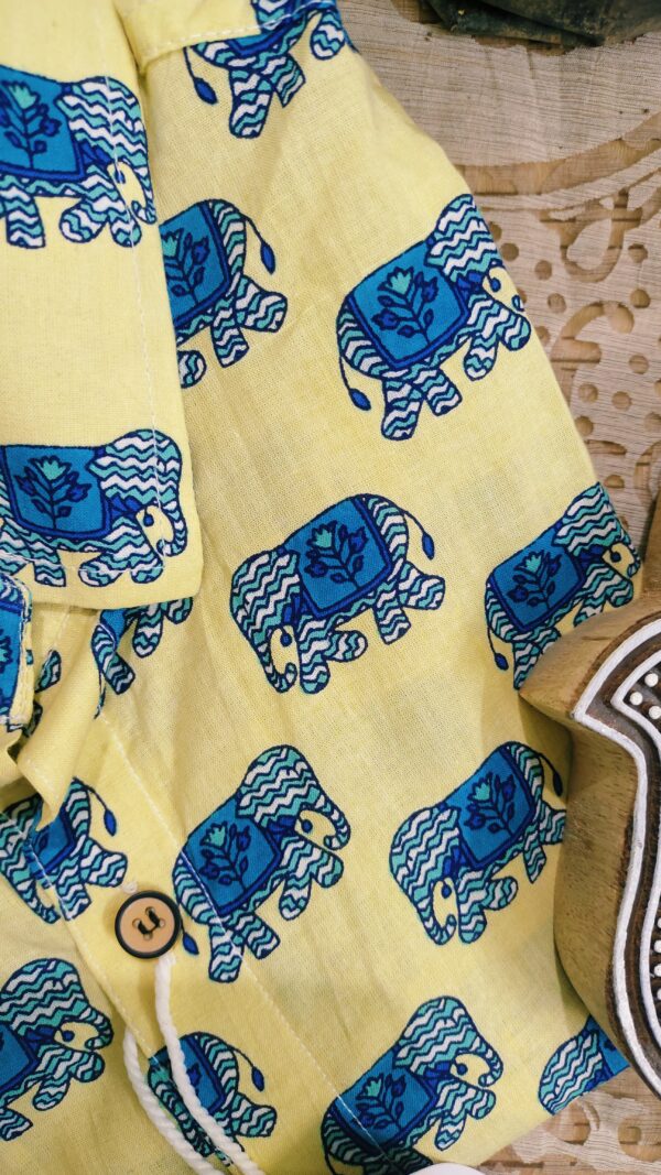 Light Yellow Base Blue Elephant Hand-Print Cotton Shirt (4)