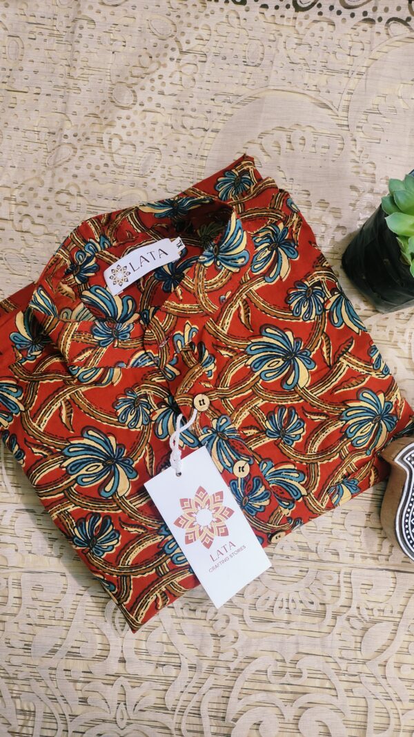 Red And Blue Overall Floral Handprinted Kurta