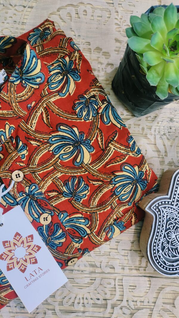 Red And Blue Overall Floral Handprinted Kurta(2)