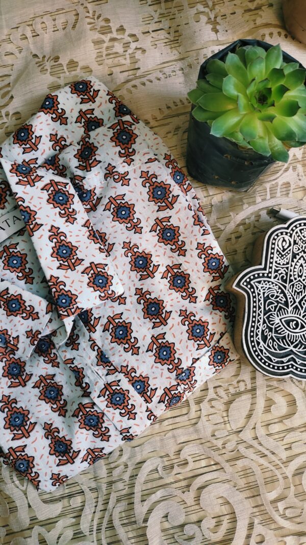 White Base Small Buti Printed Cotton Shirt (3)