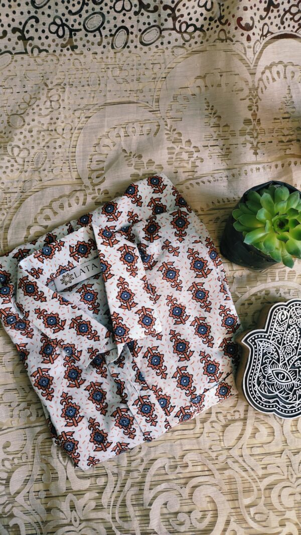 White Base Small Buti Printed Cotton Shirt (5)