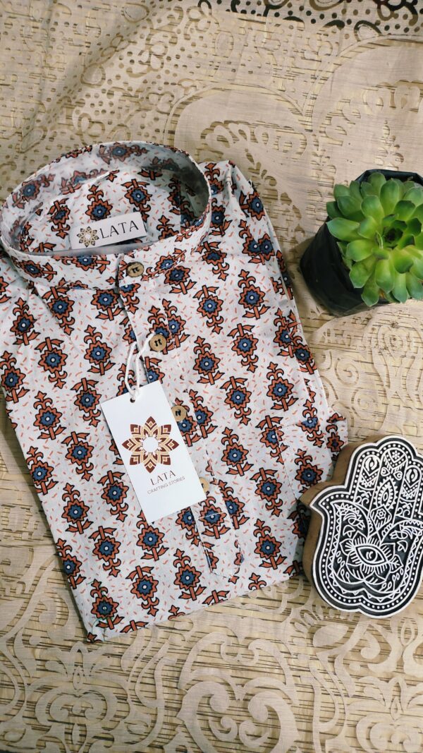 White On Grey Buti Handprinted Kurta(1)