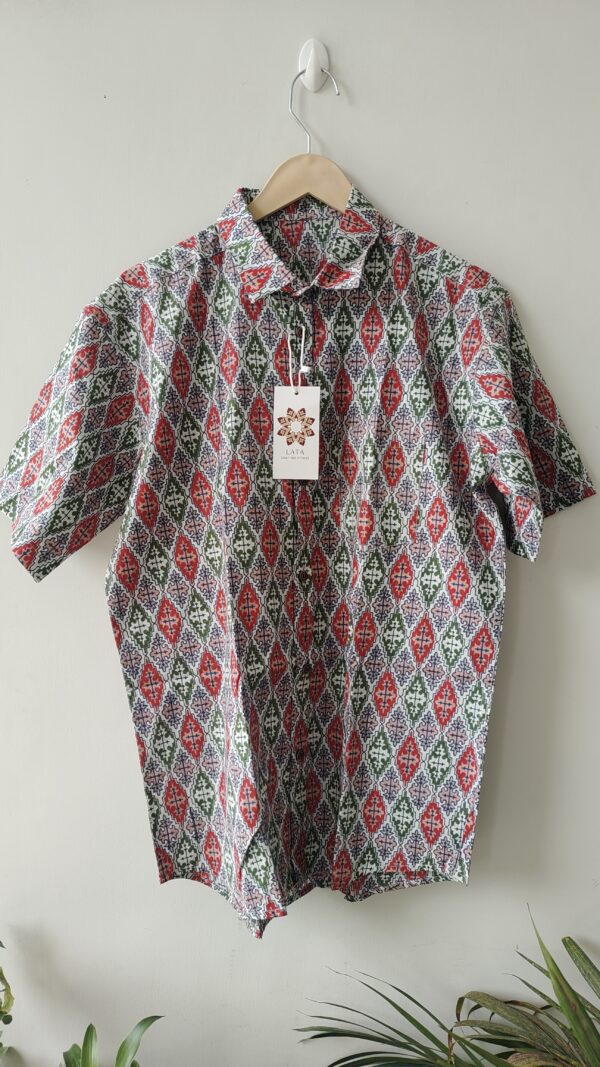 Red BLue White Floral Geometrical Printed Cotton Shirt (4)