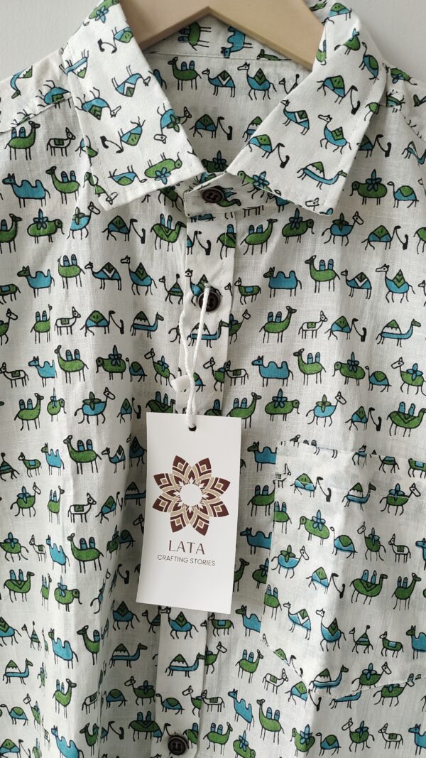 White Base Blue Green Warli Printed Cotton Shirt (2)