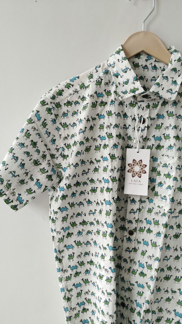 White Base Blue Green Warli Printed Cotton Shirt (3)