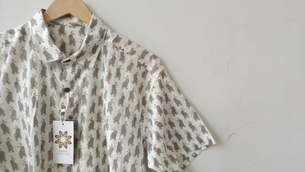 White Base Grey Rabit Motif Cotton Shirt (4)